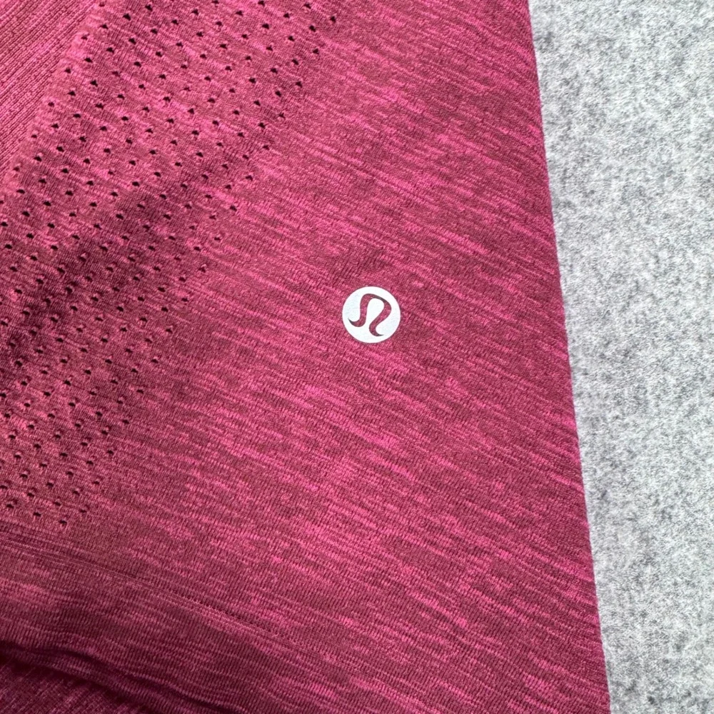 Lululemon Mens Metal Vent Tech Half Zip Pullover XXL Burgundy Heathered Running